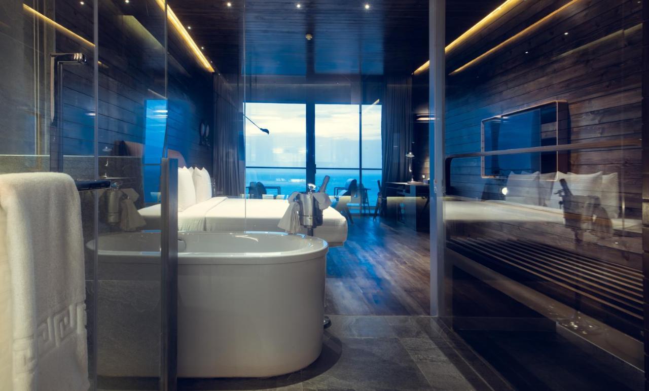 Pledge Scape 5* Negombo