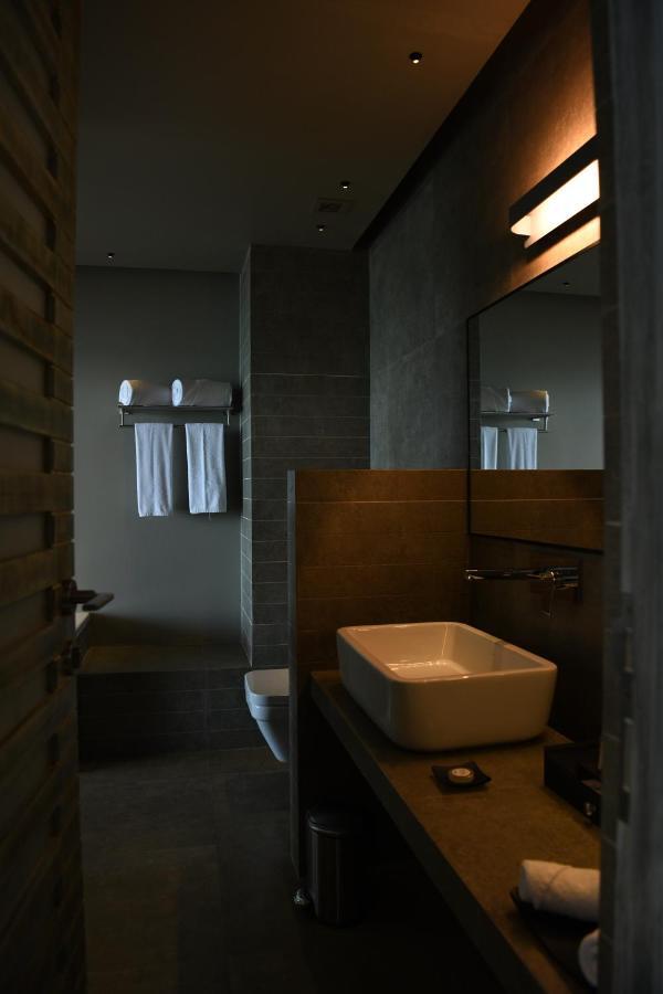 Pledge Scape 5* Negombo