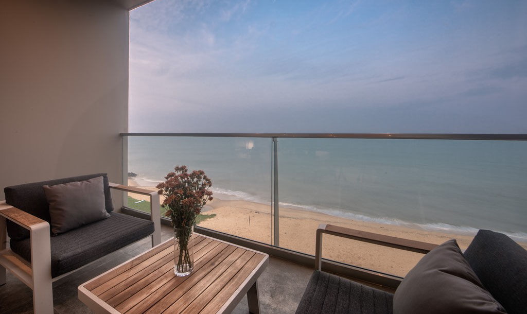 Pledge Scape Hotel Negombo